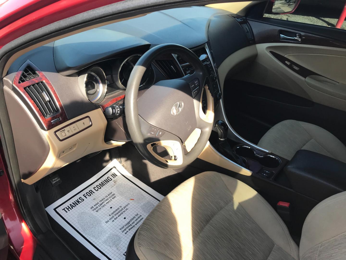 2013 Maroon /Tan Hyundai Sonata GLS (5NPEB4ACXDH) with an 2.4 V4 engine, Automatic transmission, located at 577 Chester Pike, Prospect Park, PA, 19076, (610) 237-1015, 39.886154, -75.302338 - Photo#10